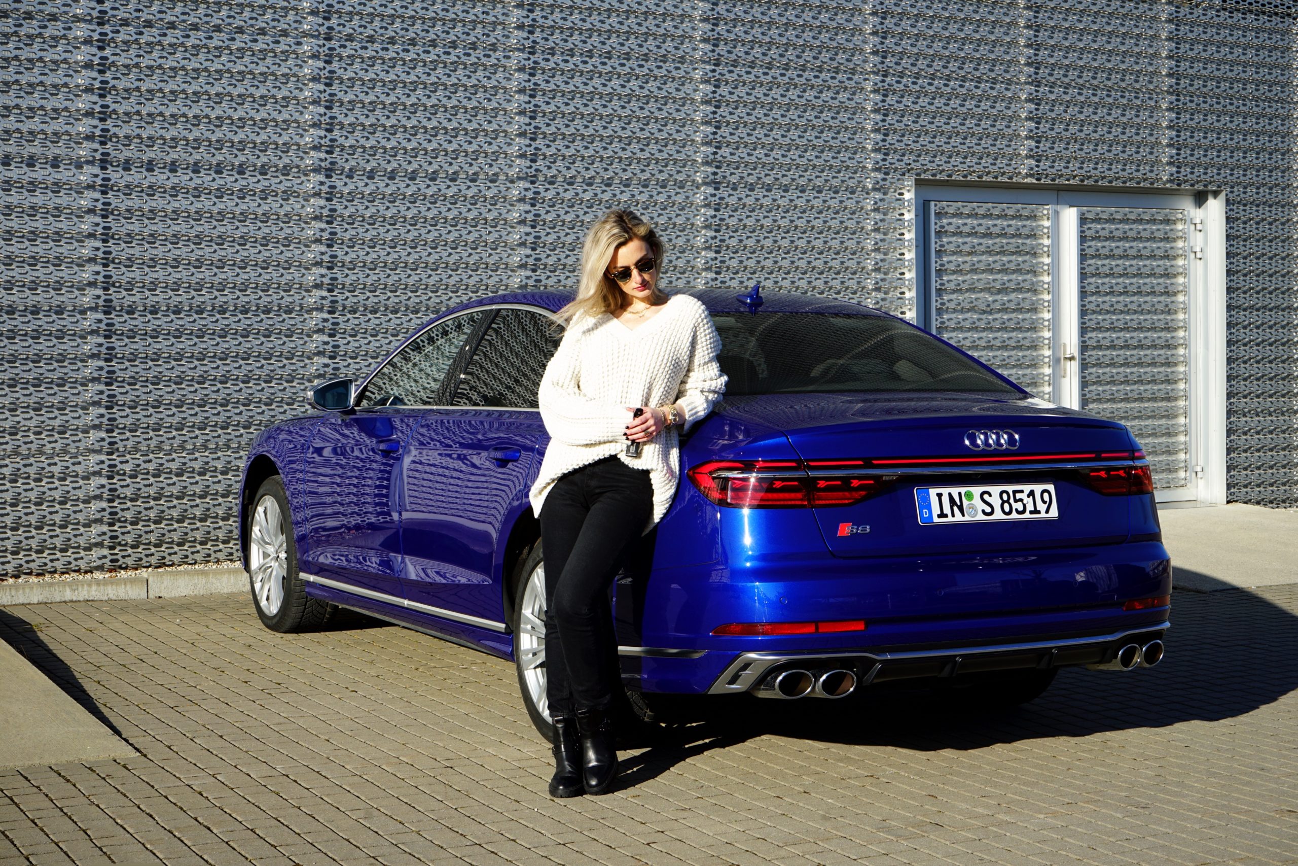 Read more about the article Audi S8 2022