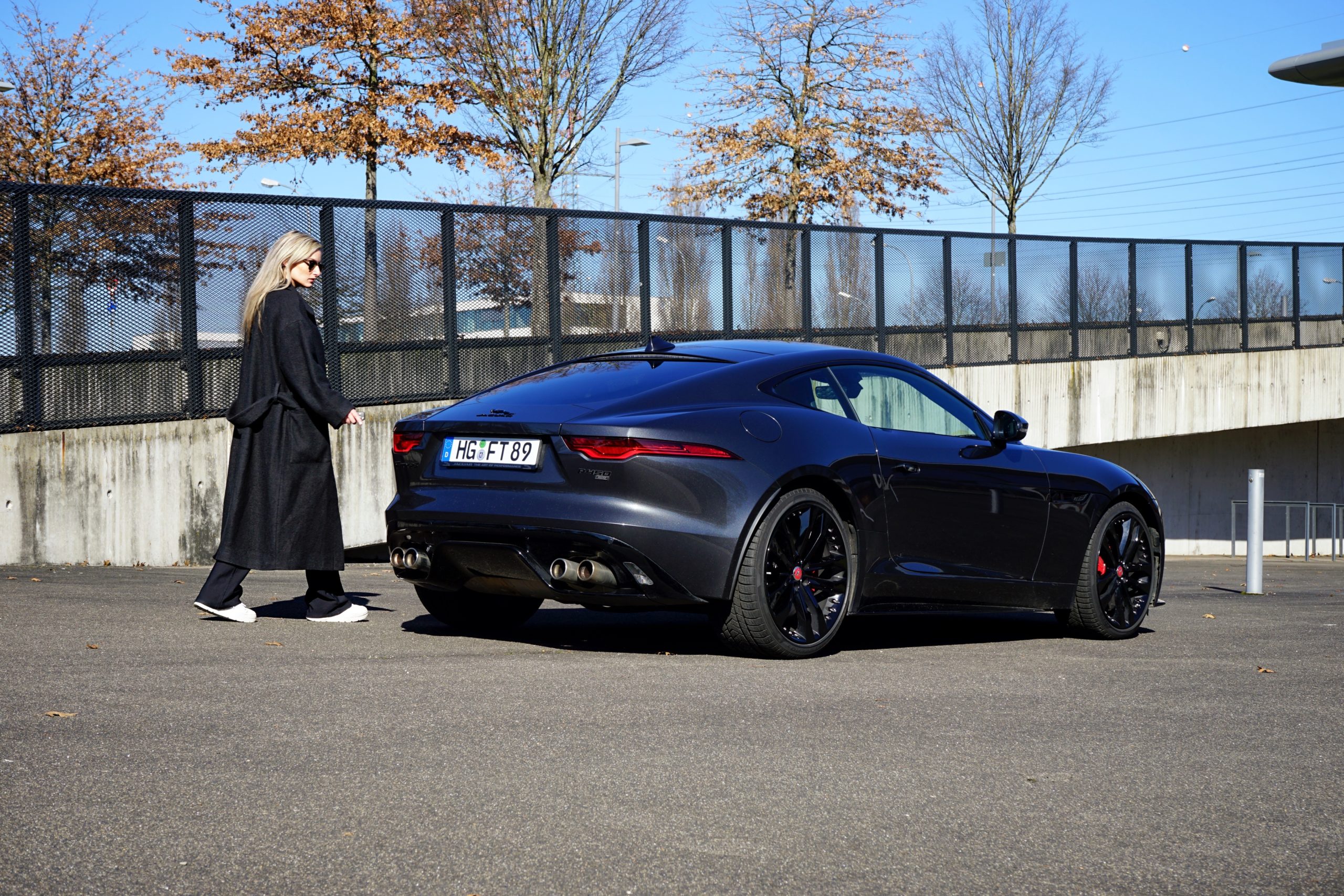 Read more about the article Jaguar F-TYPE Coupé mit 450 PS